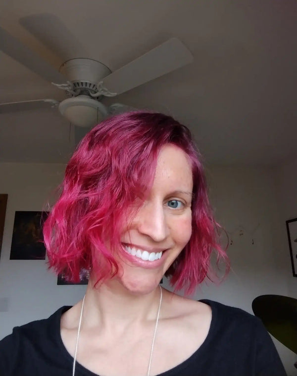 Raspberry Pink Color Depositing Daily Conditioner