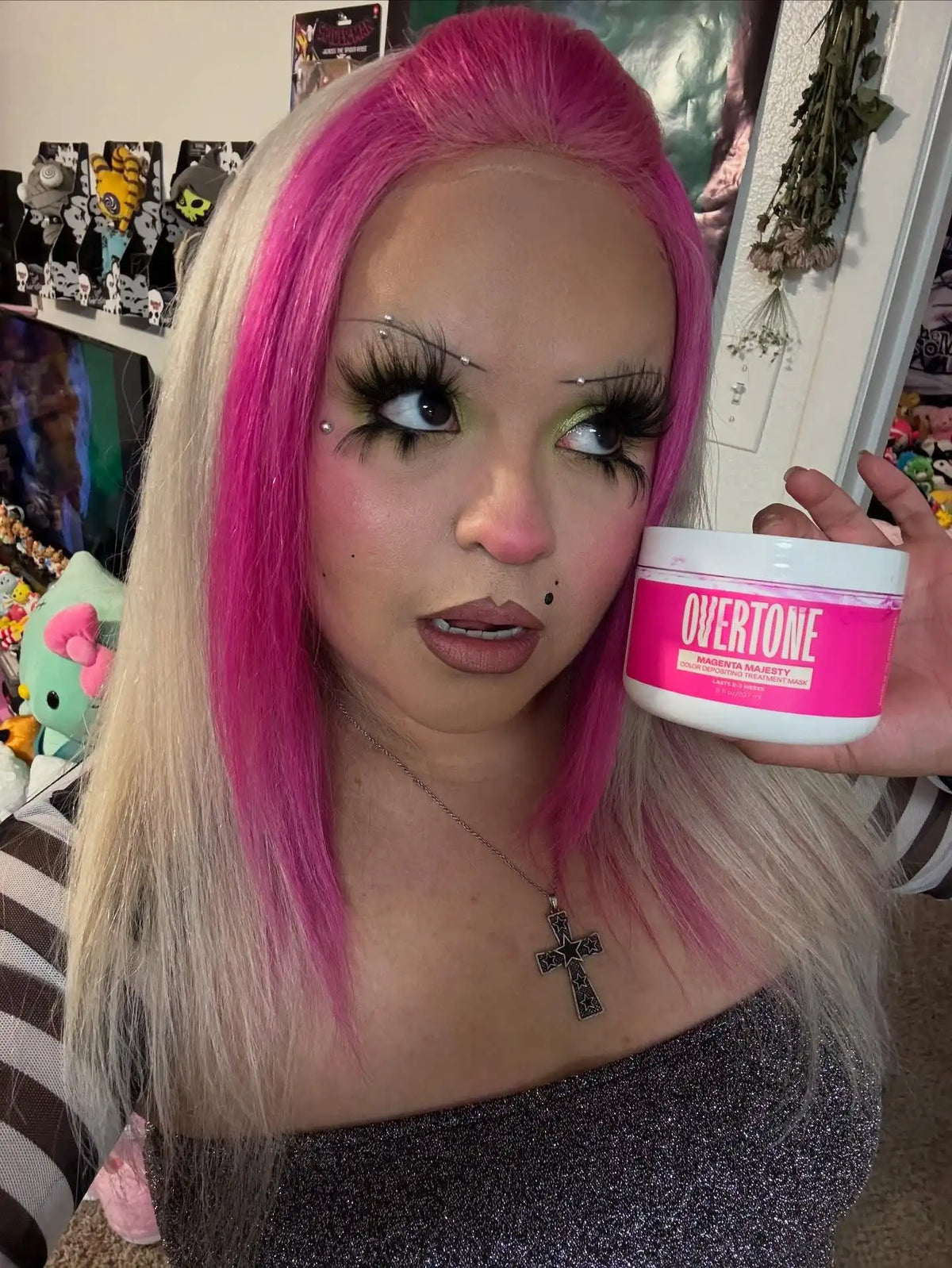 Magenta Majesty Color Depositing Treatment Mask