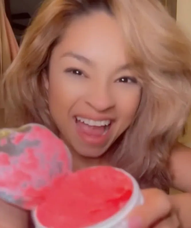 Cotton Candy Pink Color Depositing Daily Conditioner