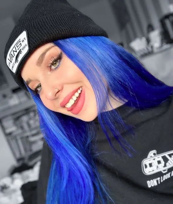 Cosmic Cobalt Color Depositing Daily Conditioner